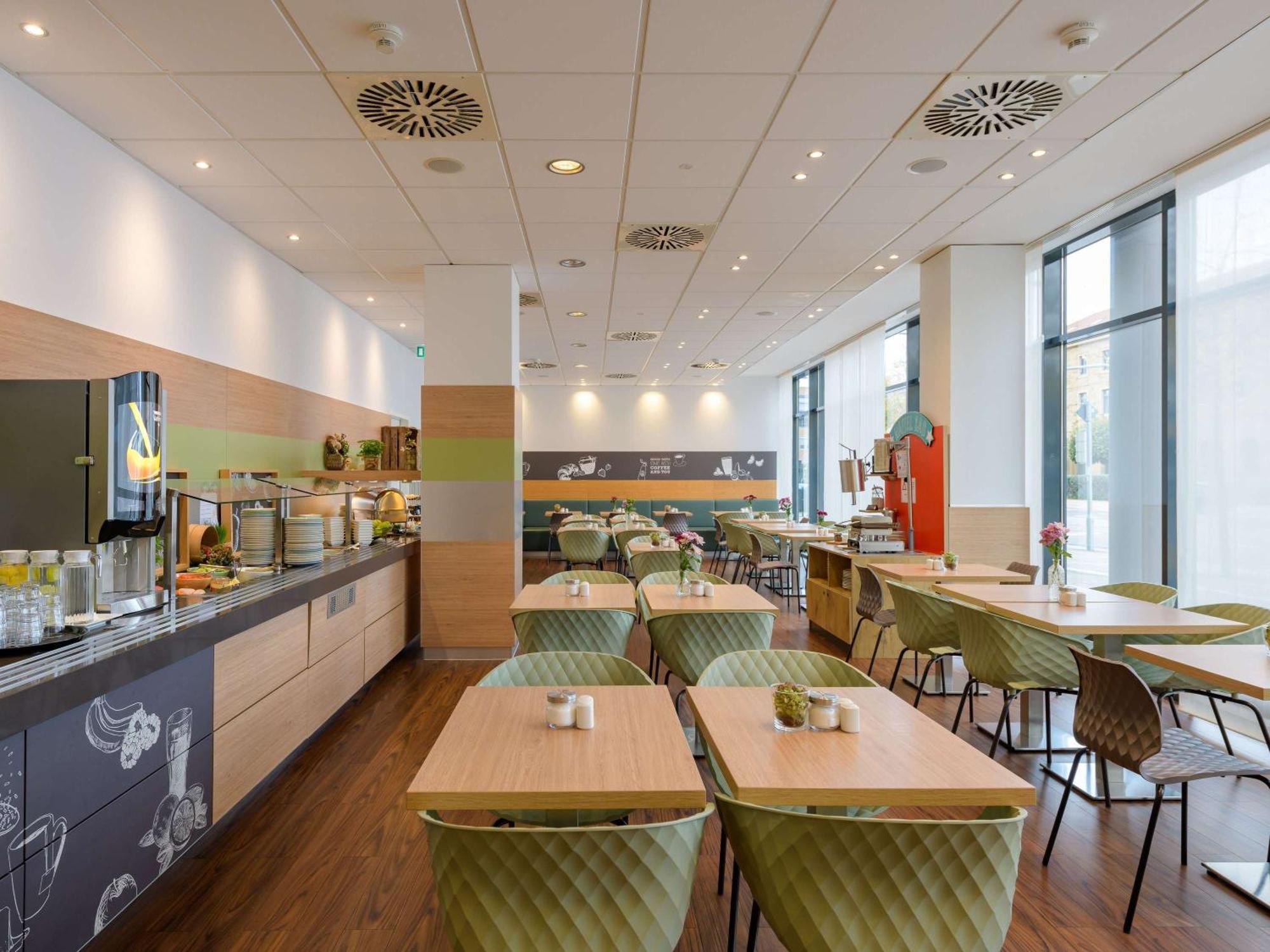 Ibis Heilbronn City Luaran gambar