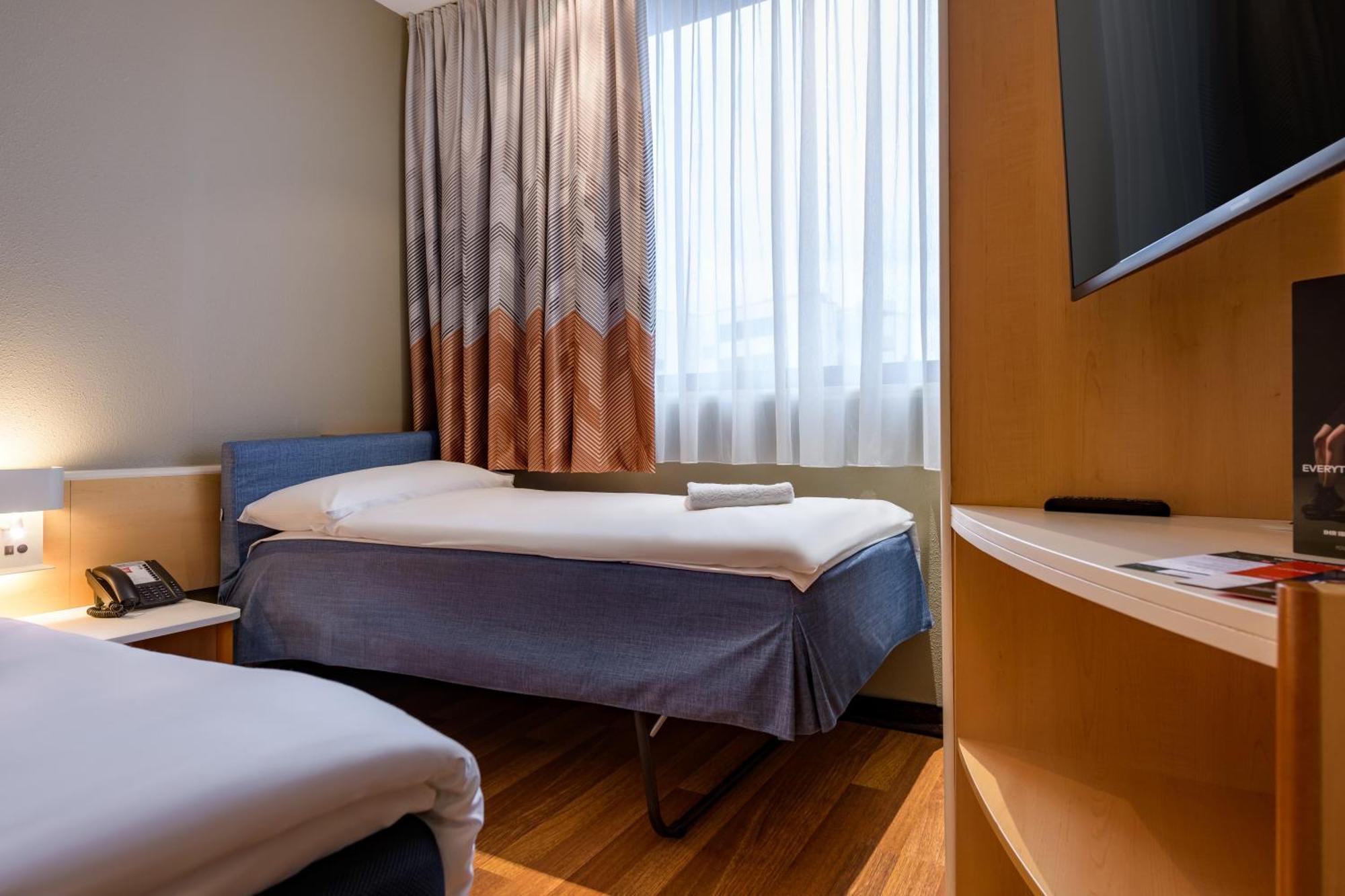 Ibis Heilbronn City Luaran gambar